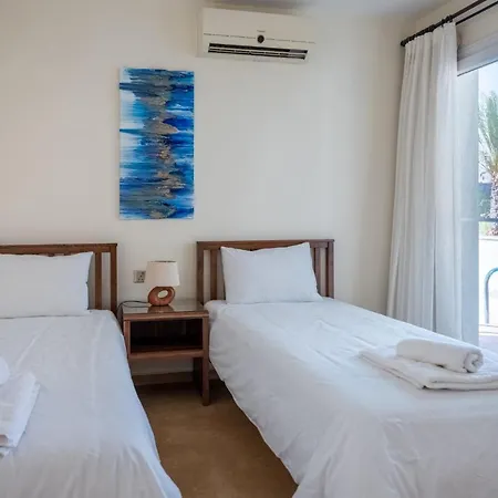 Beautiful Three Bedroom With Private Pool Agios Theodoros (Northern Cyprus)